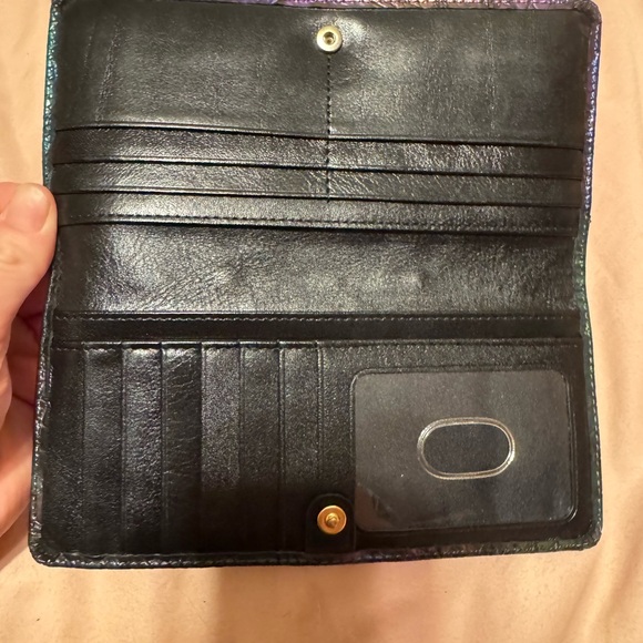Brahmin Iridescent Crocodile Embossed wallet - Picture 10 of 14